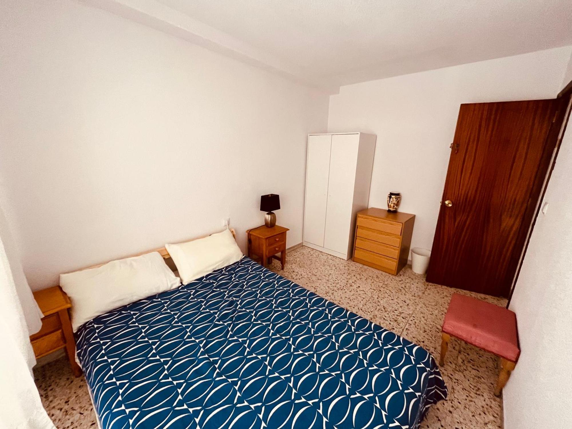 Uroczy Apartament Przy Playa De Los Locos Torrevieja Bagian luar foto